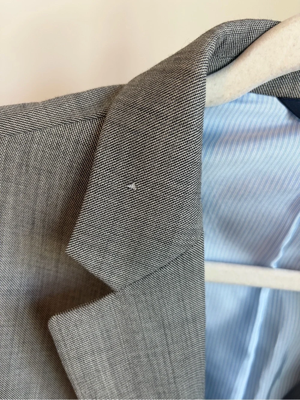 Banana Republic Light Gray Wool Sport Coat Blazer 44R Tailored Fit